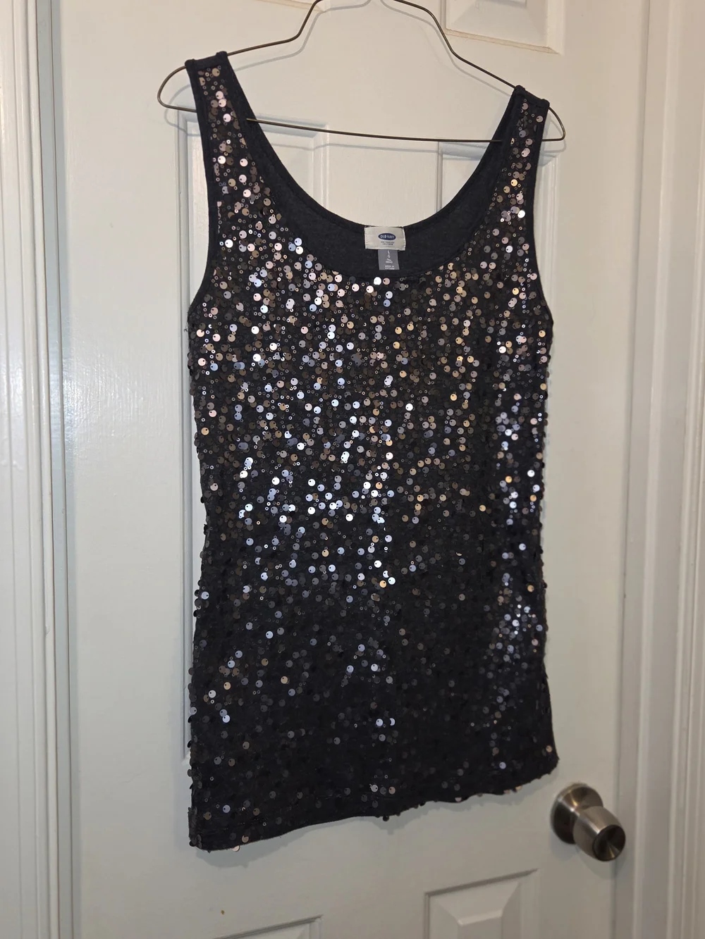Old Navy Women's Charcoal Sequin Sleeveless Tank Top Sparkle Camisole. Size L. - Picture 3 of 12